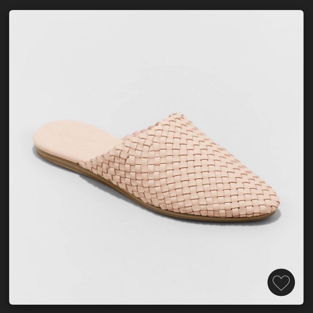 Universal Thread blush woven mule flats size 8